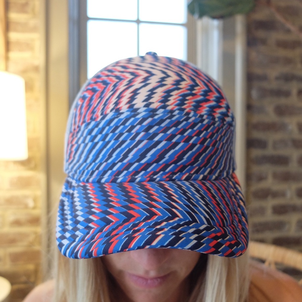 Lululemon Dash & Splash Cap | SPF 50 | Floats